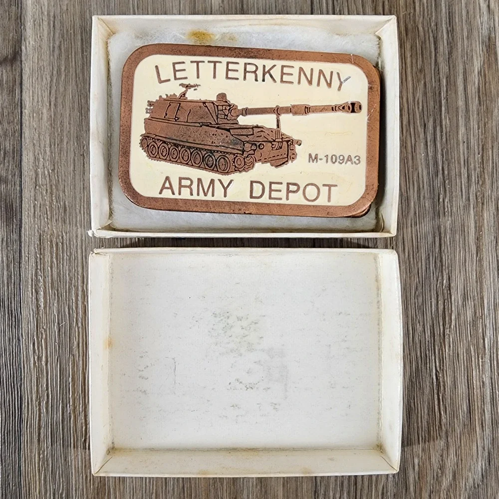 Vintage 1981 Letterkenny Army Depot M109A3 Belt Buckle Hit Line USA Box